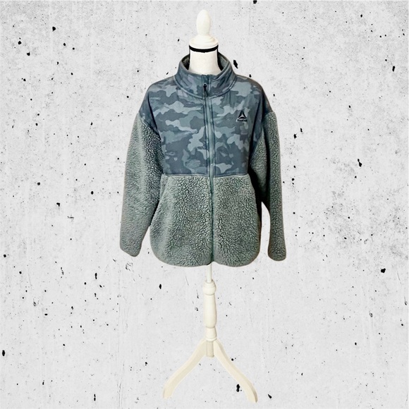 EUC! REEBOK WOMENS FAUX SHERPA JACKET - Picture 2 of 7